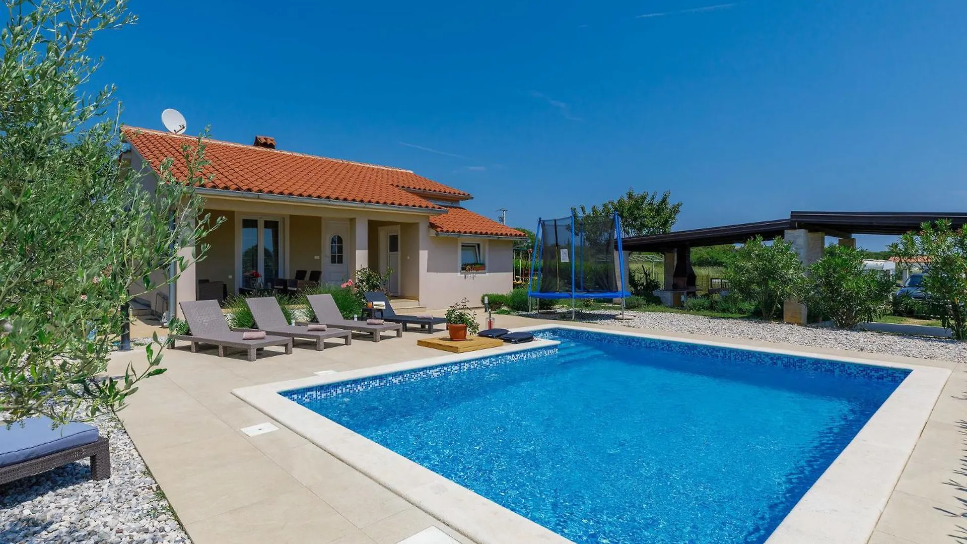 Holiday Home Paula - Pul488 By Interhome Katarova Stancija